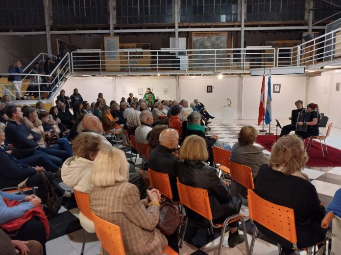 WhatsApp Image 2025-10-28 at 09.52.48