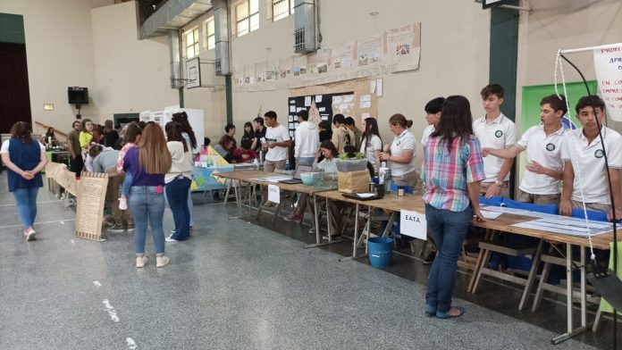 WhatsApp Image 2025-11-18 at 18.34.17