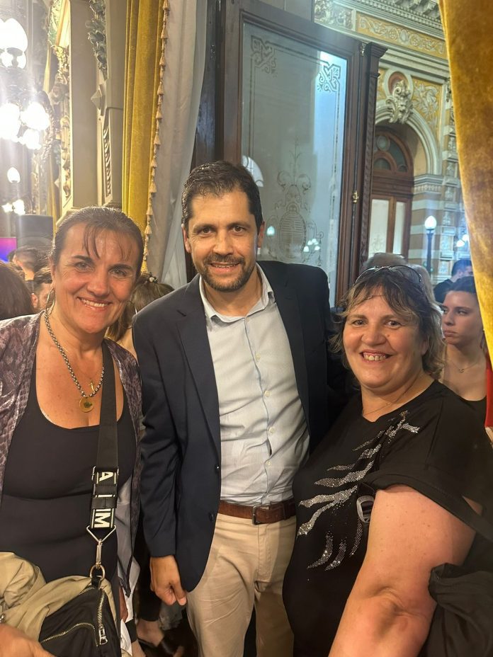 WhatsApp Image 2025-12-03 at 08.23.15