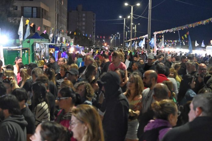 WhatsApp Image 2025-12-08 at 10.00.09