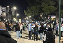 Miles de personas celebraron en Plaza San Martín el triunfo de Argentina